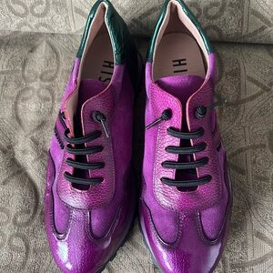 Hispanitas Women's Purple and Green Sneakers